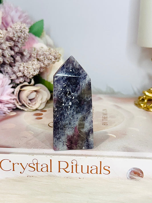 Chunky Unicorn Stone | Pegmatite Tower 7cm