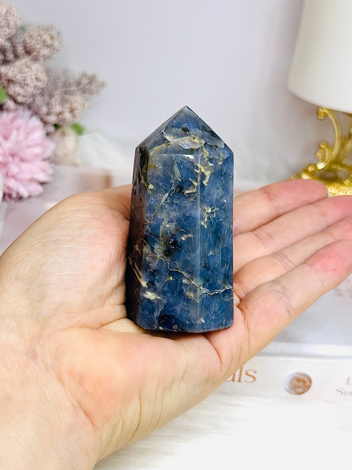 Periwinkle Chalcedony Tower 7cm