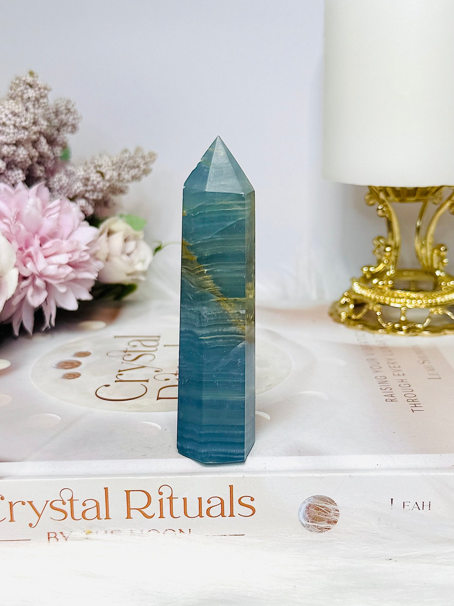 Natural Blue Onyx Tower 9cm