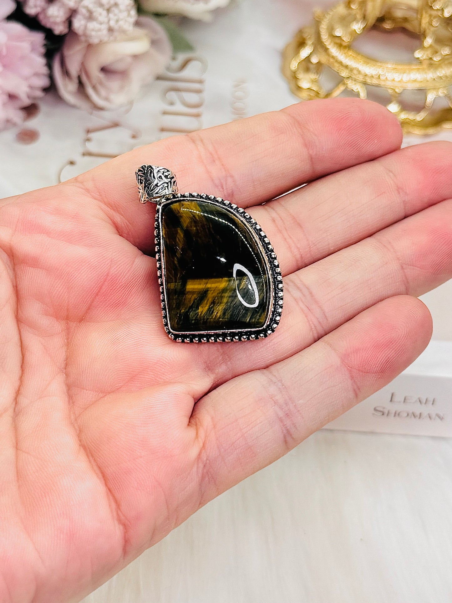 Beautiful Tigers Eye Pendant In Gift Bag