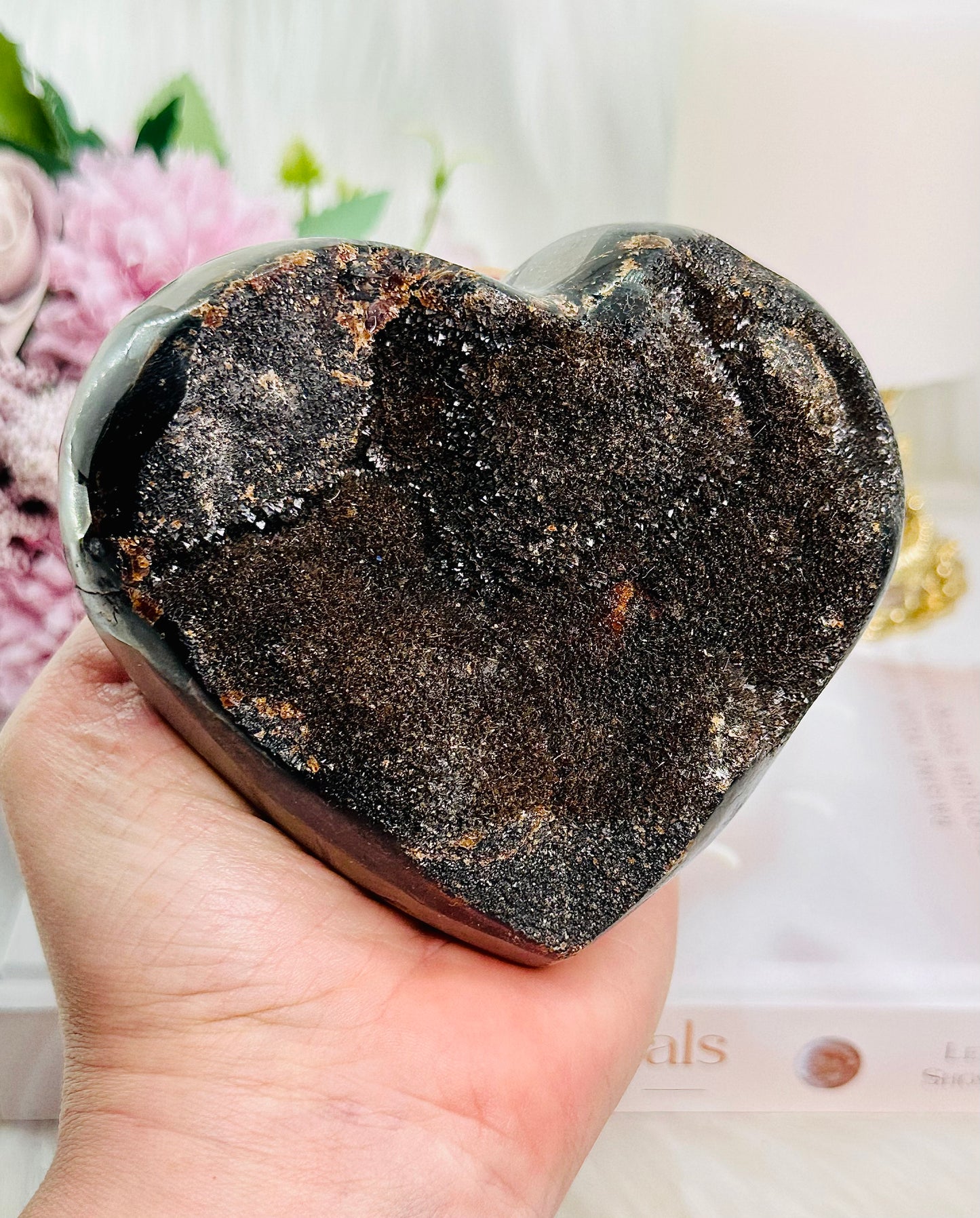 ⚜️ SALE ⚜️ A Nourishing & Calming Stone ~ Gorgeous Large 843gram Chunky Septarian Heart Carving