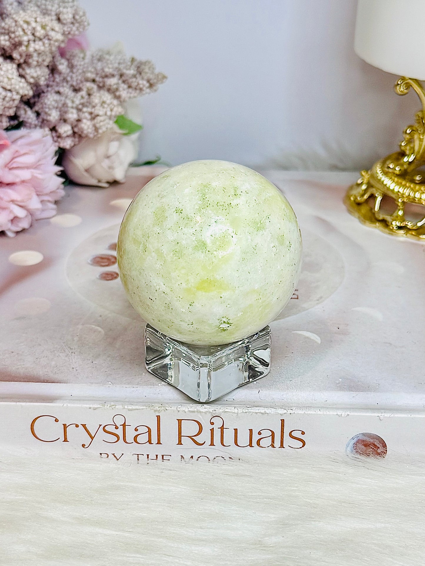 Green Serpentine Jade Sphere on Stand 200g