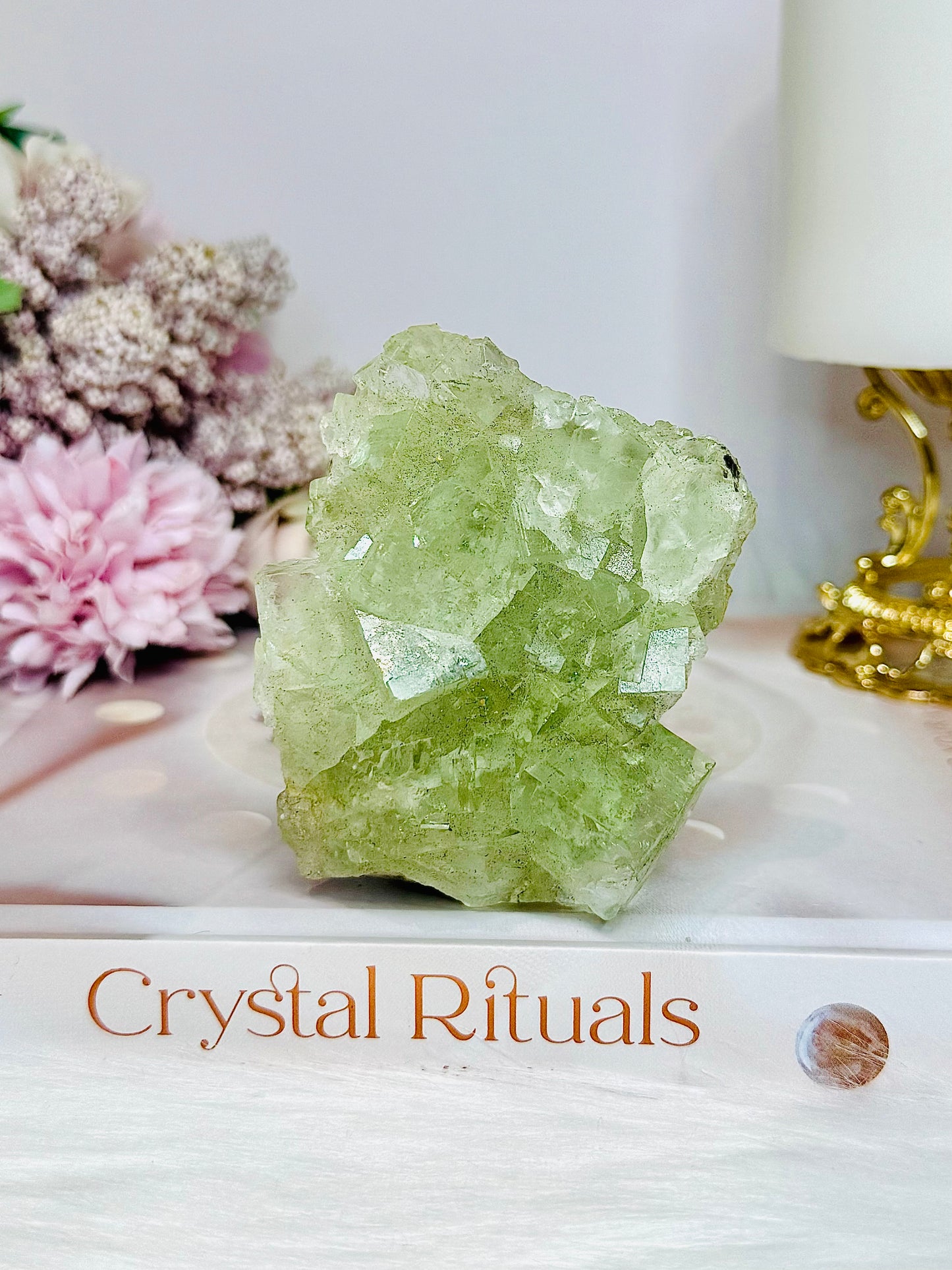 Light Green Transparent Cubed Fluorite Specimen 7cm 255g
