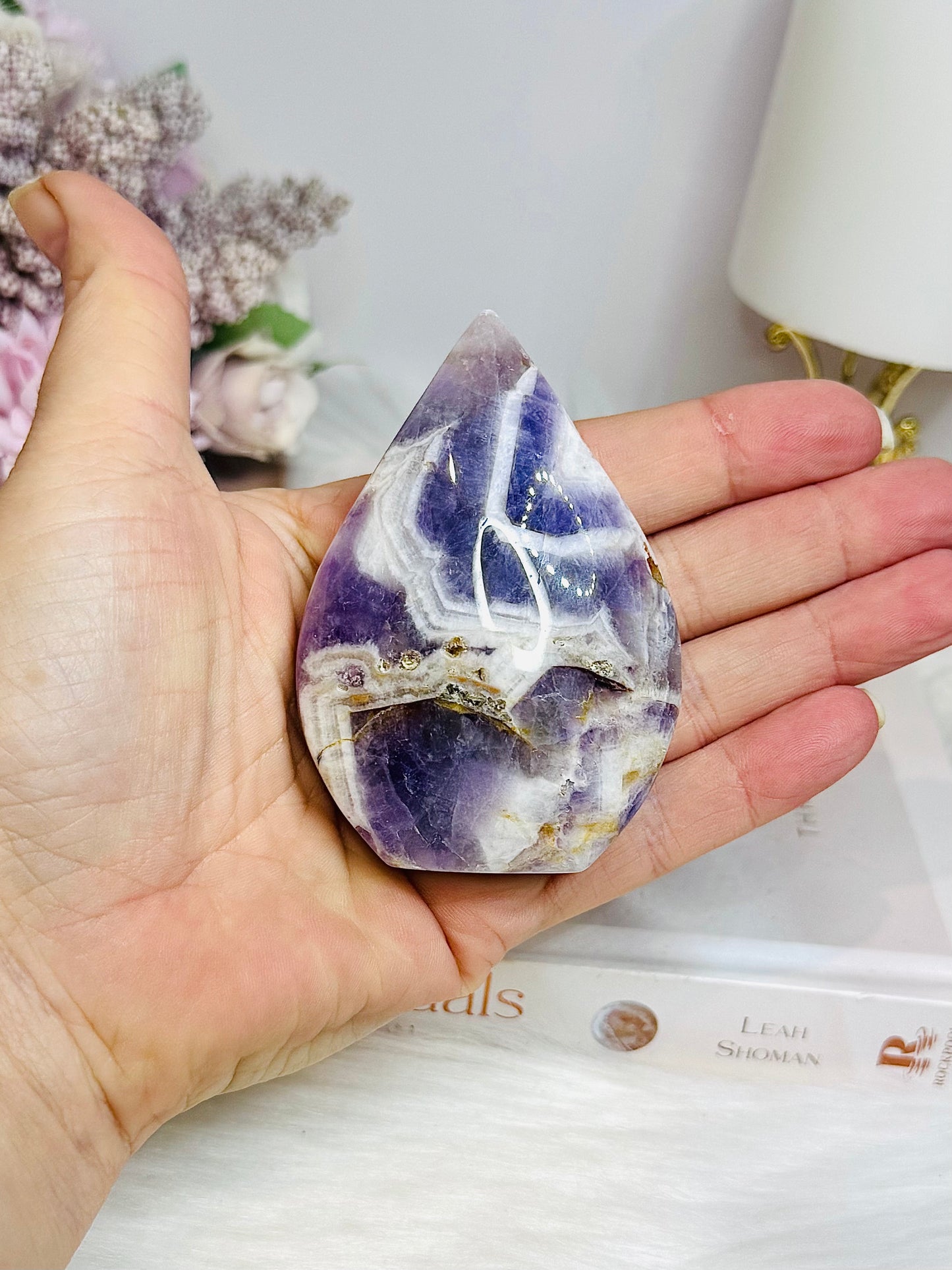 Chevron | Dream Amethyst Flame | Freeform 7.5cm