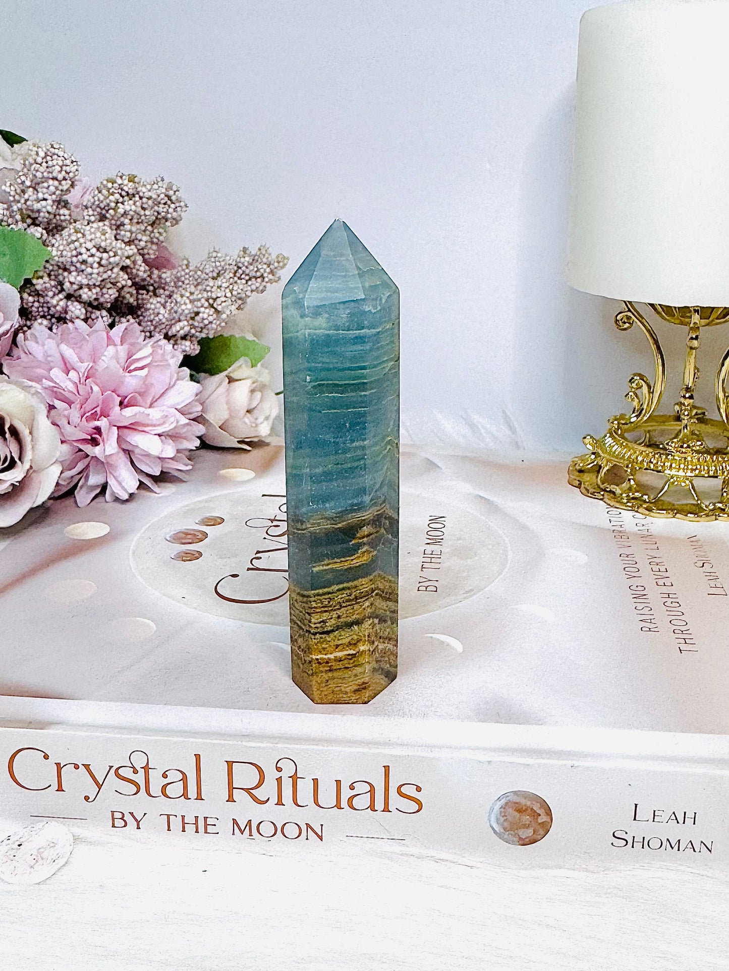 Natural Blue Onyx Tower 9cm
