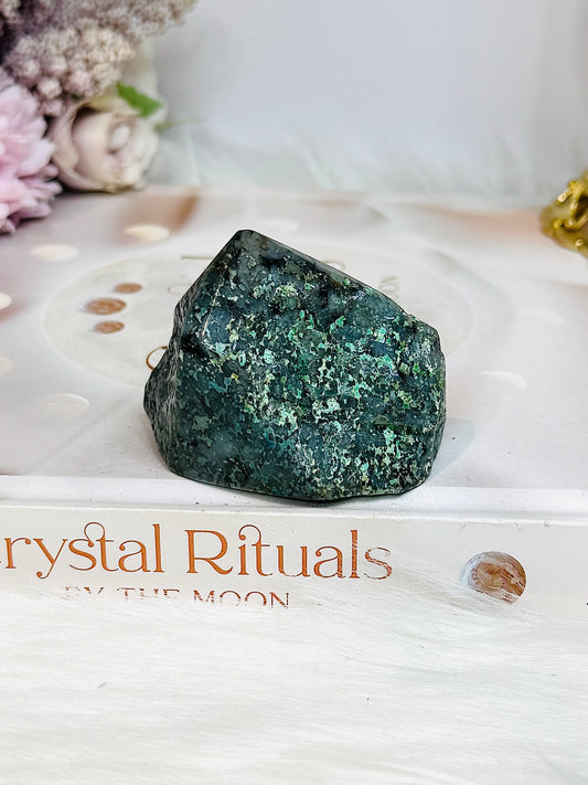 African Turquoise Polished Point 6cm