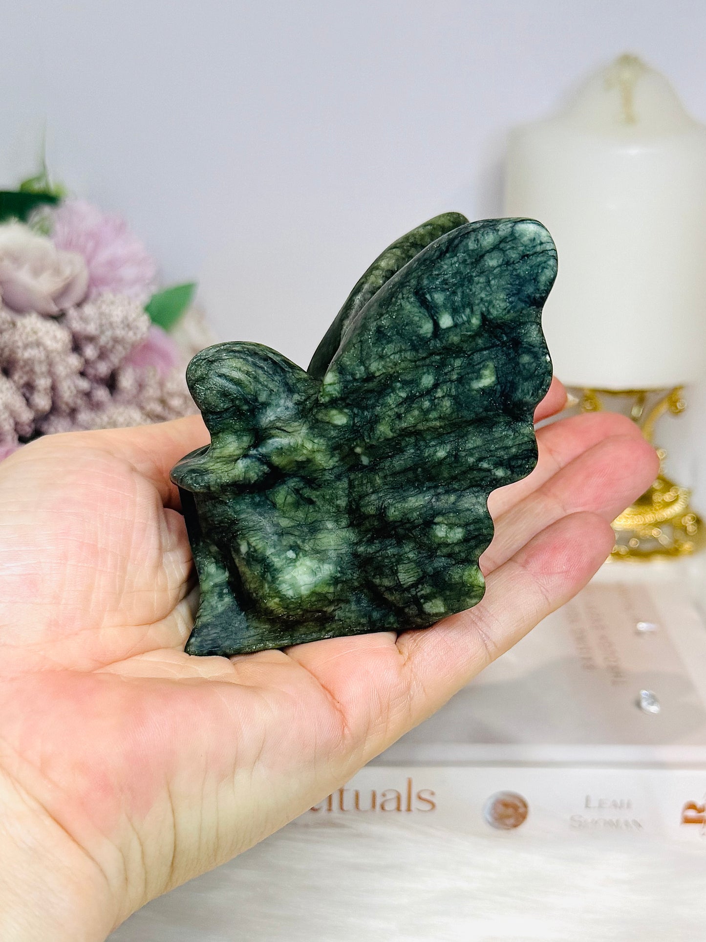 Green Jade Sitting Fairy Carving 8cm