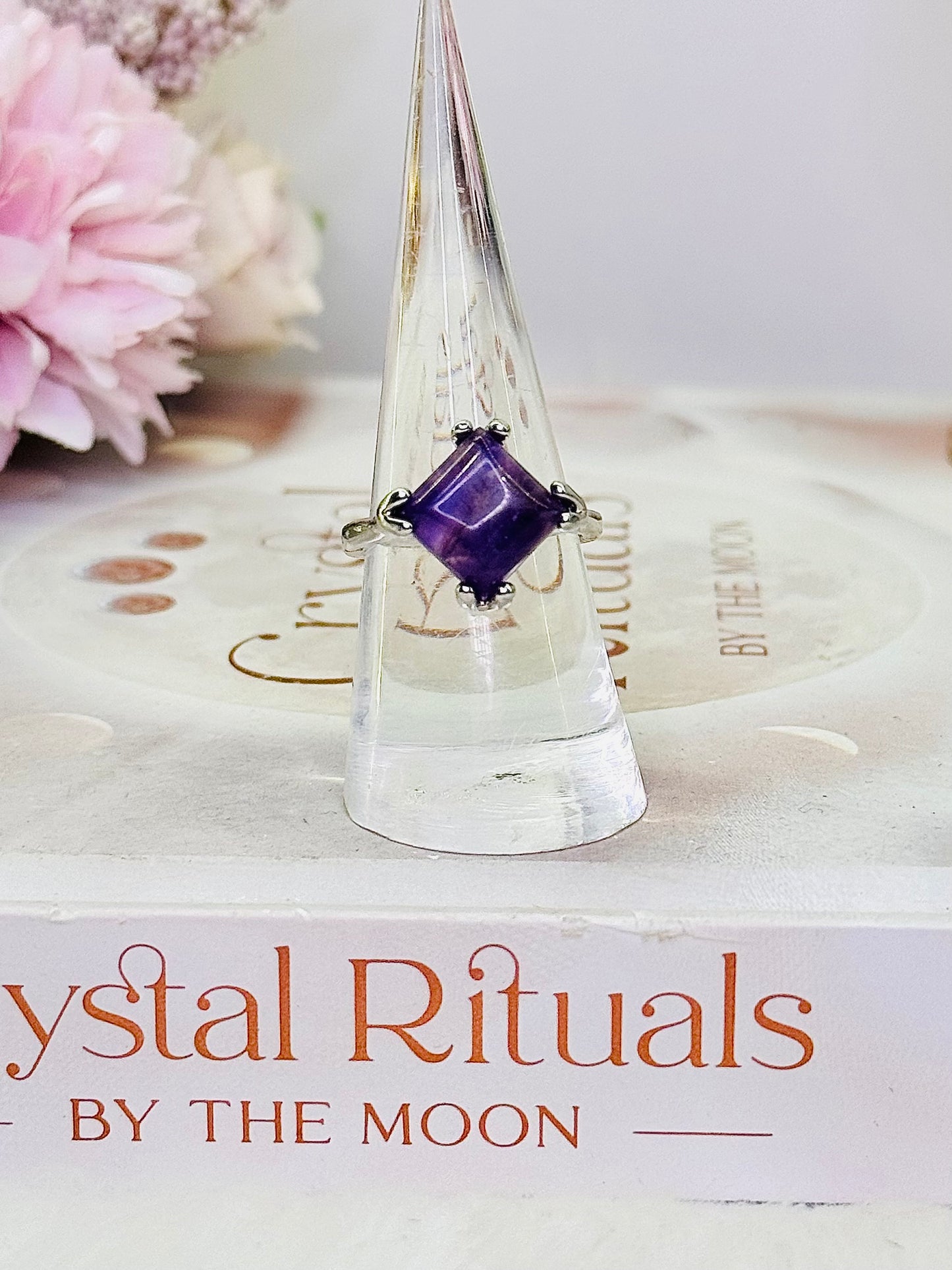 Stunning Silver Lepidolite Ring Size R In Gift Bag