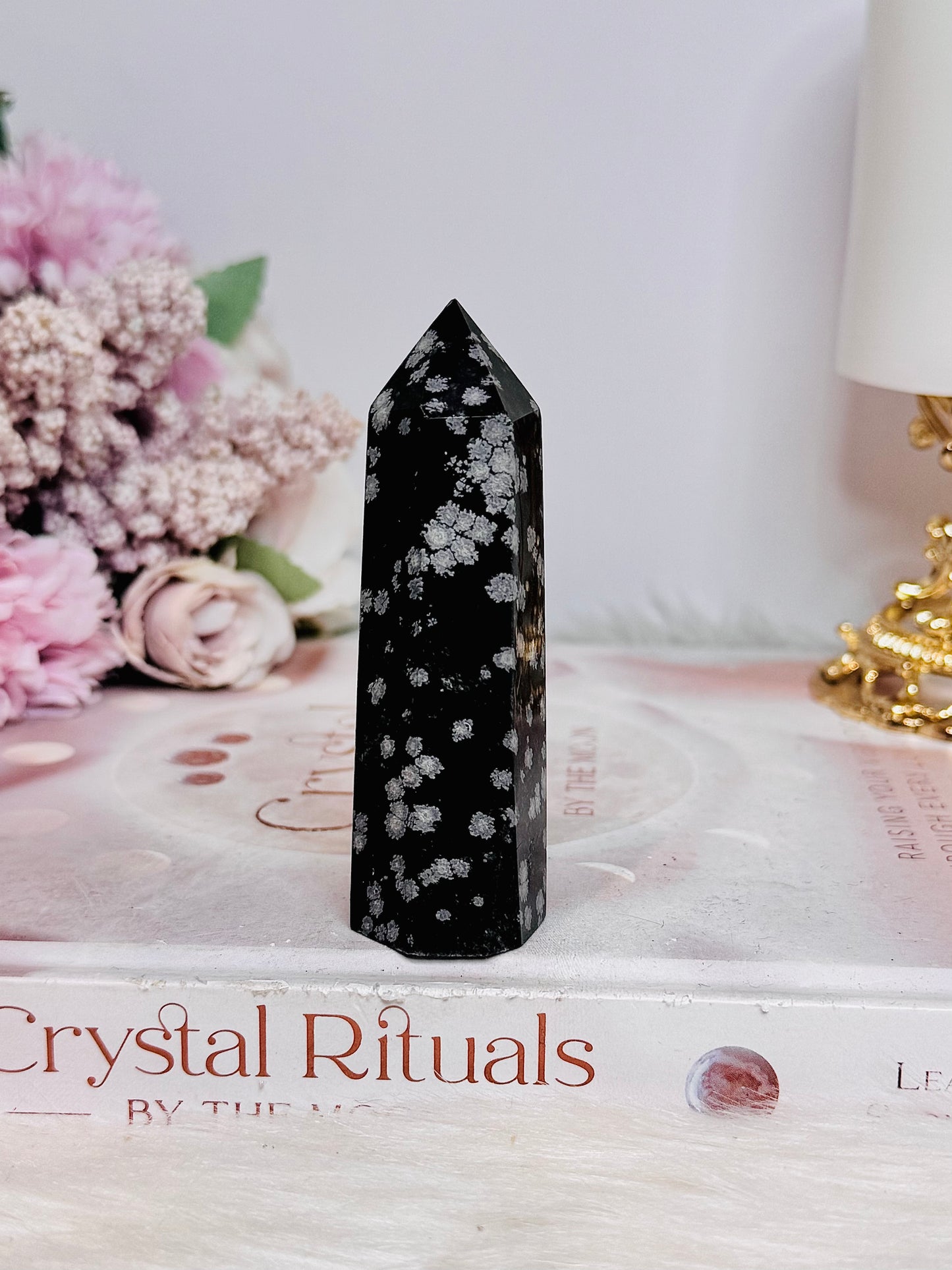 Snowflake Obdisian Tower 9cm