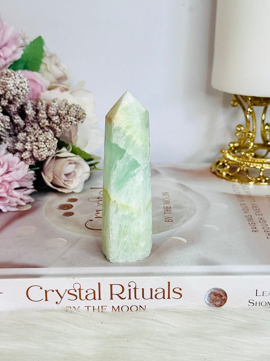 Beautiful Pistachio Calcite Tower | Point 8.5cm