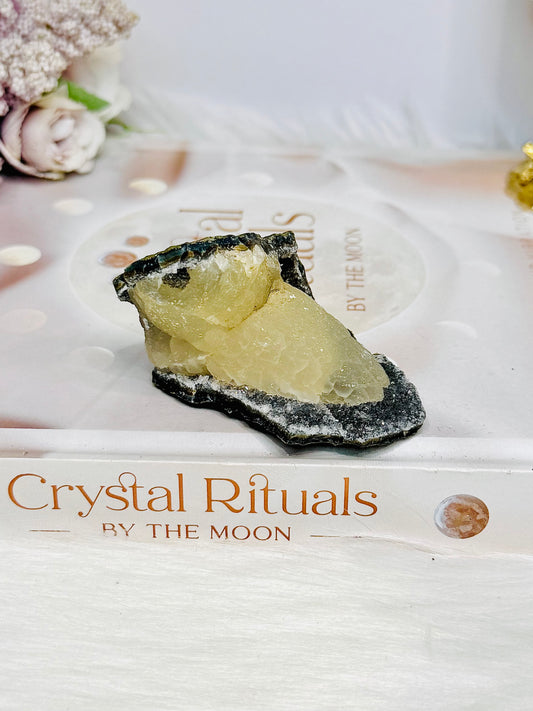 Amethyst with Calcite Specimen 101g
