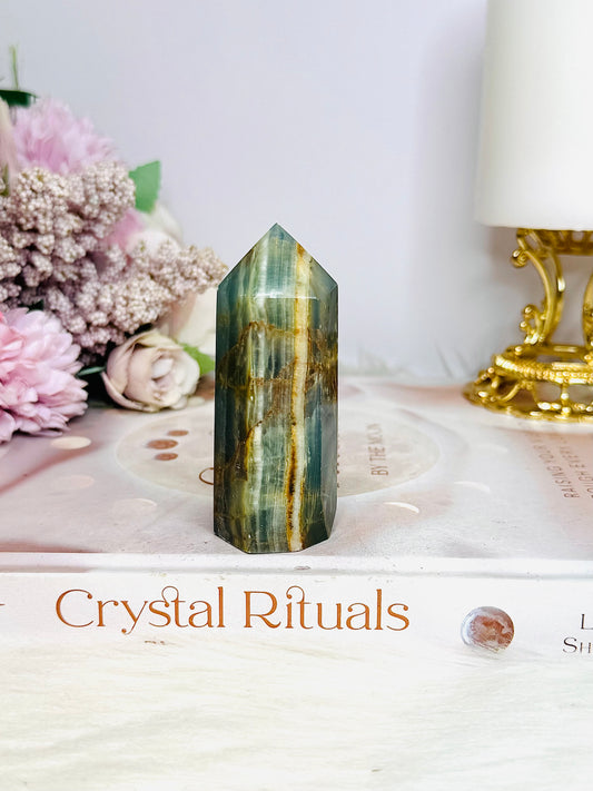 Natural Blue Onyx Tower 8cm