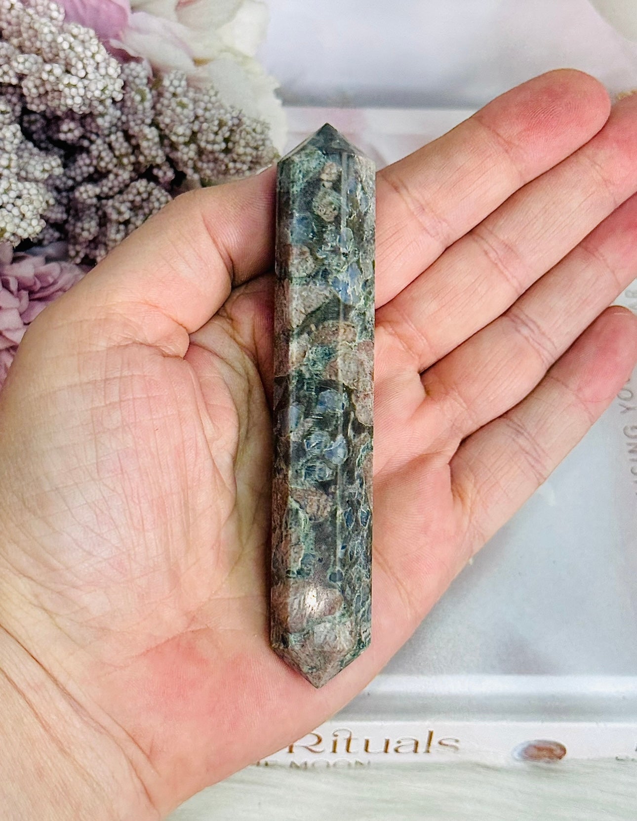 Beautiful Que Sera Double Terminated Point 10.5cm