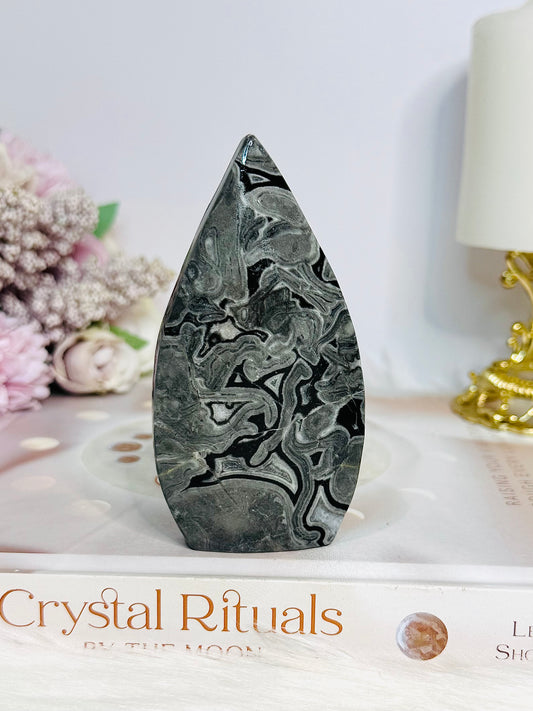 Black Panda Calcite Flame 10cm