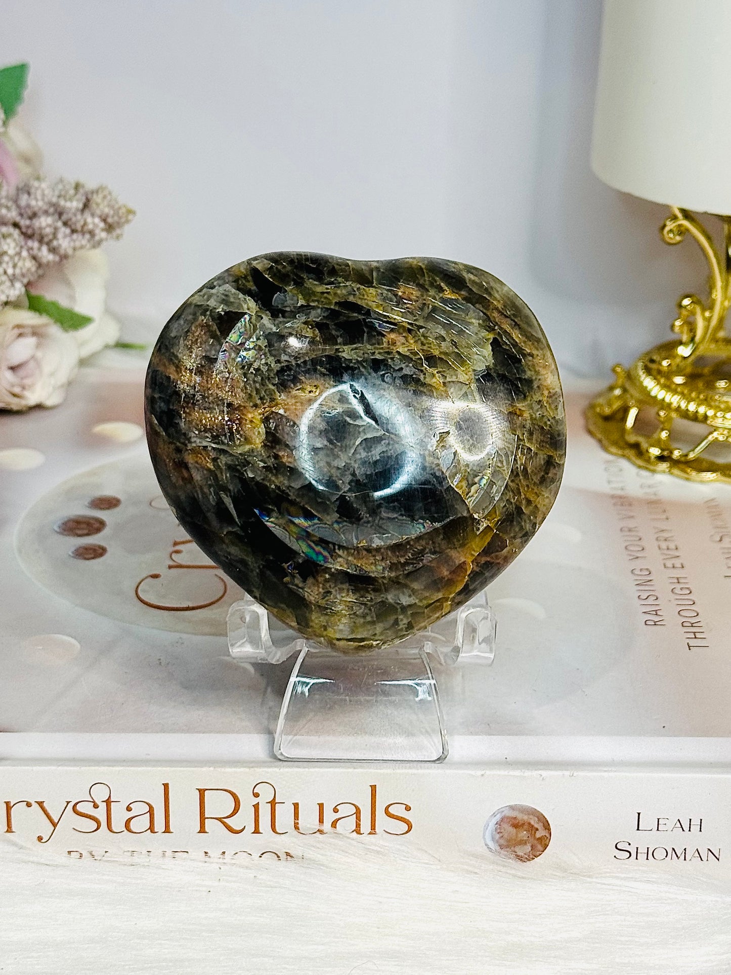 Black Moonstone Puffy Heart with Flash 249g