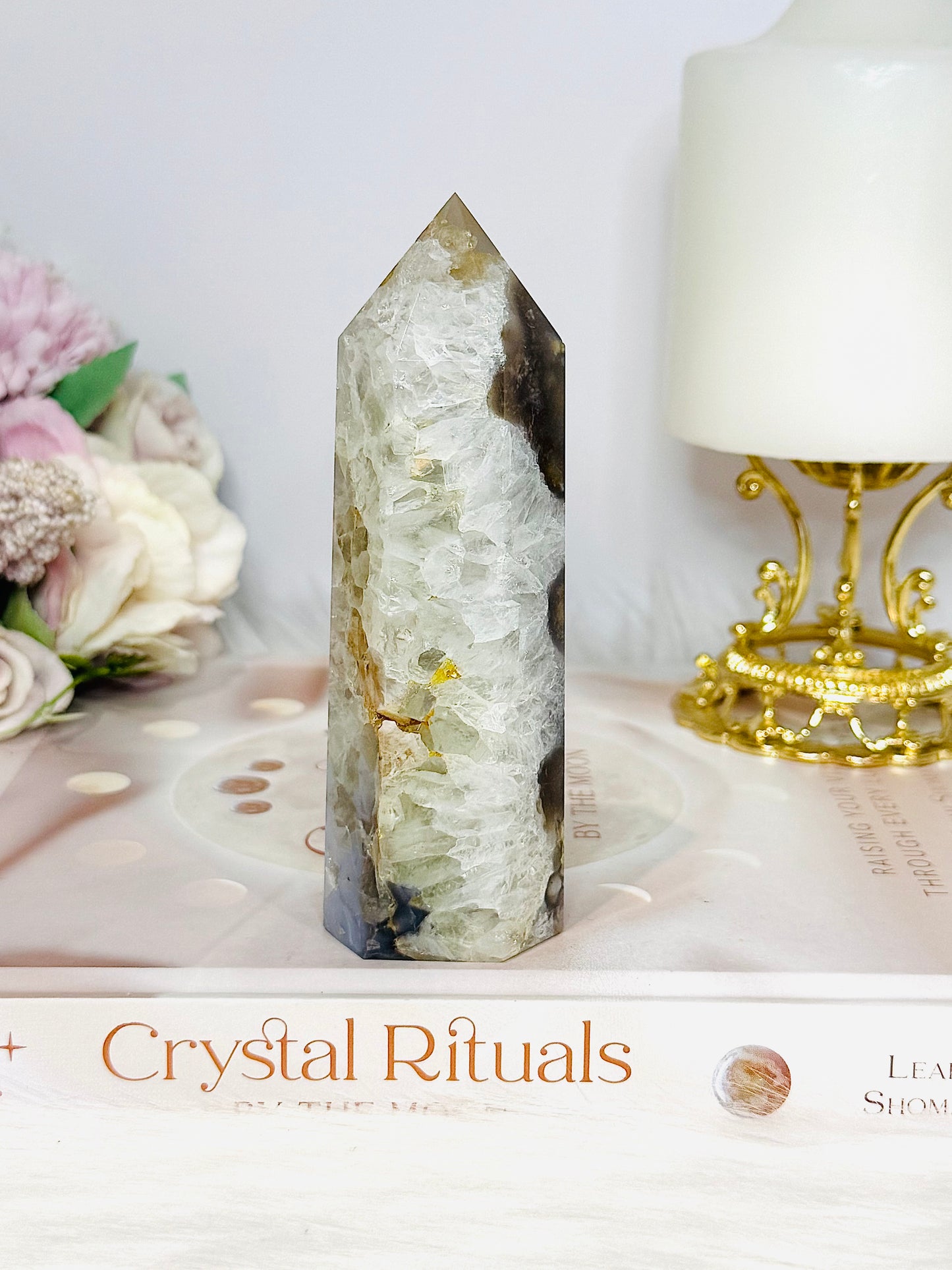 Druzy Flower Agate Tower 12cm