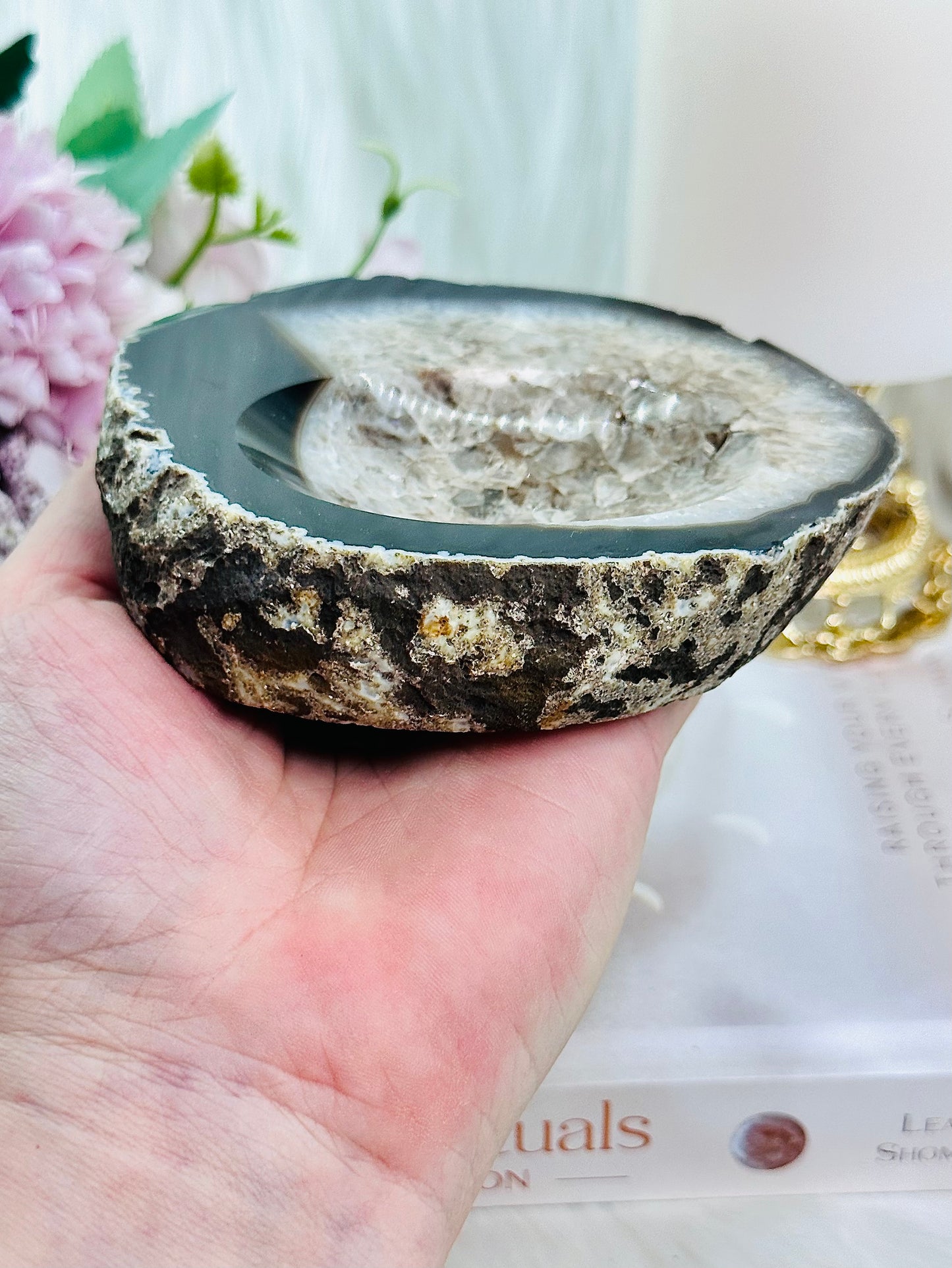Just Gorgeous!! Large 14cm Agate Carved Bowl ~ Perfect For Jewellery on Your Bedside
