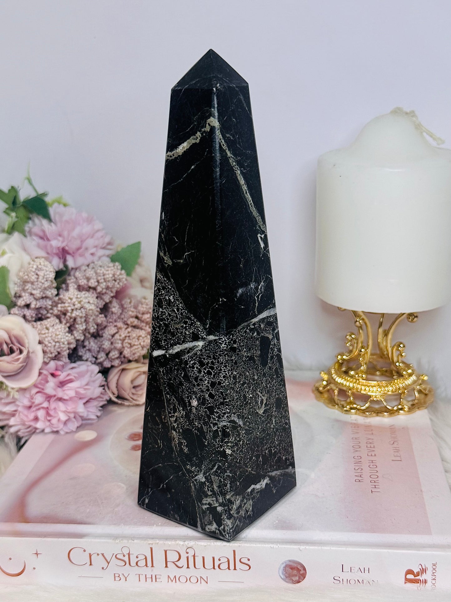 Large Black Onyx Tower 19.5cm