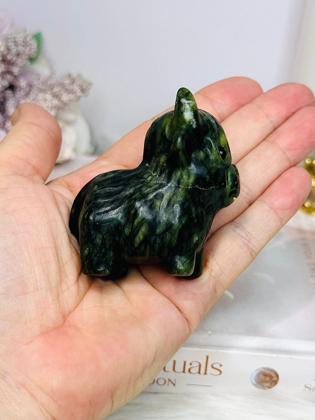 Green Jade Highland Cow Carving 6cm