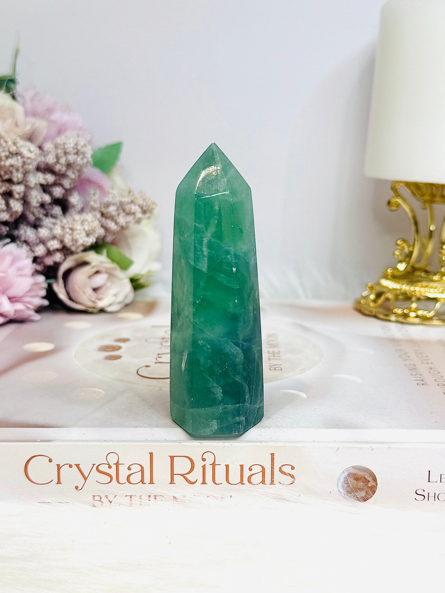 Green Fluorite Tower with Rainbows 8cm