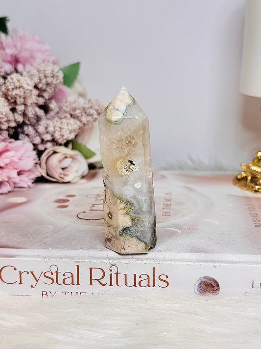 Druzy Flower Agate Tower 8cm