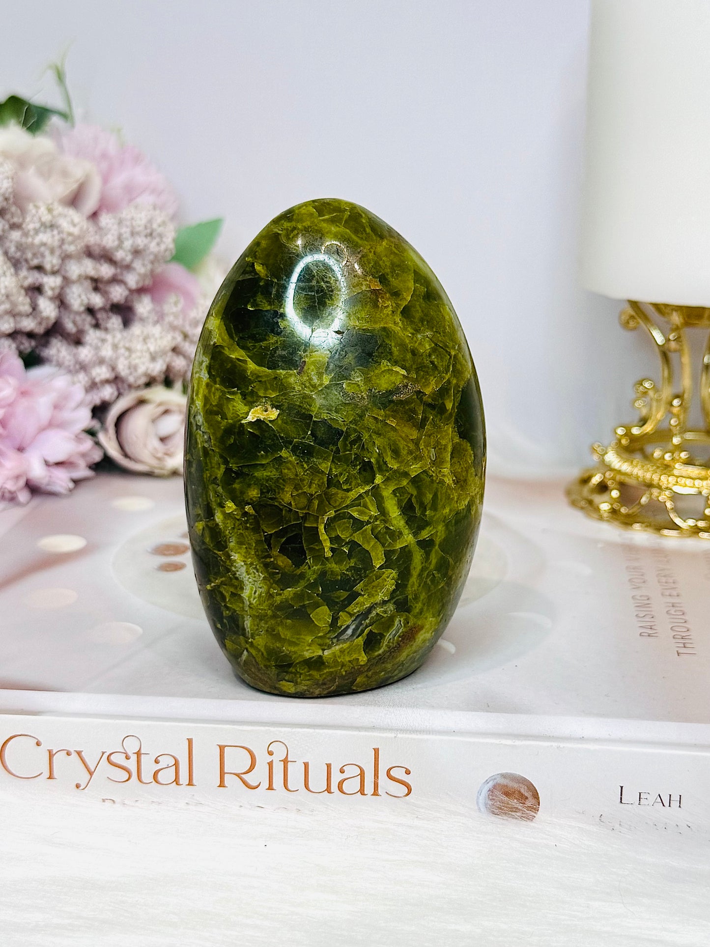 Large Green Opal Freeform 9.5cm 323g