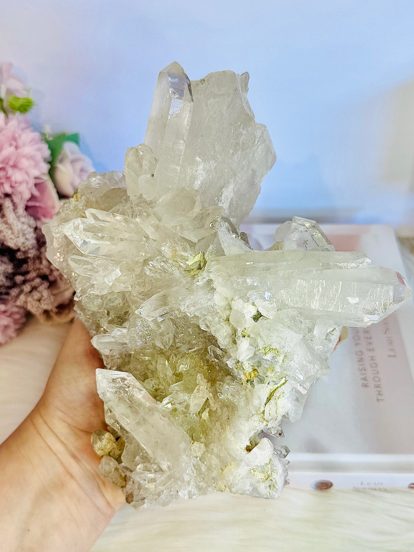 Wow! Incredible Stunning Huge 1.6KG Natural Clear Quartz Specimen with Beautiful Cluster Points