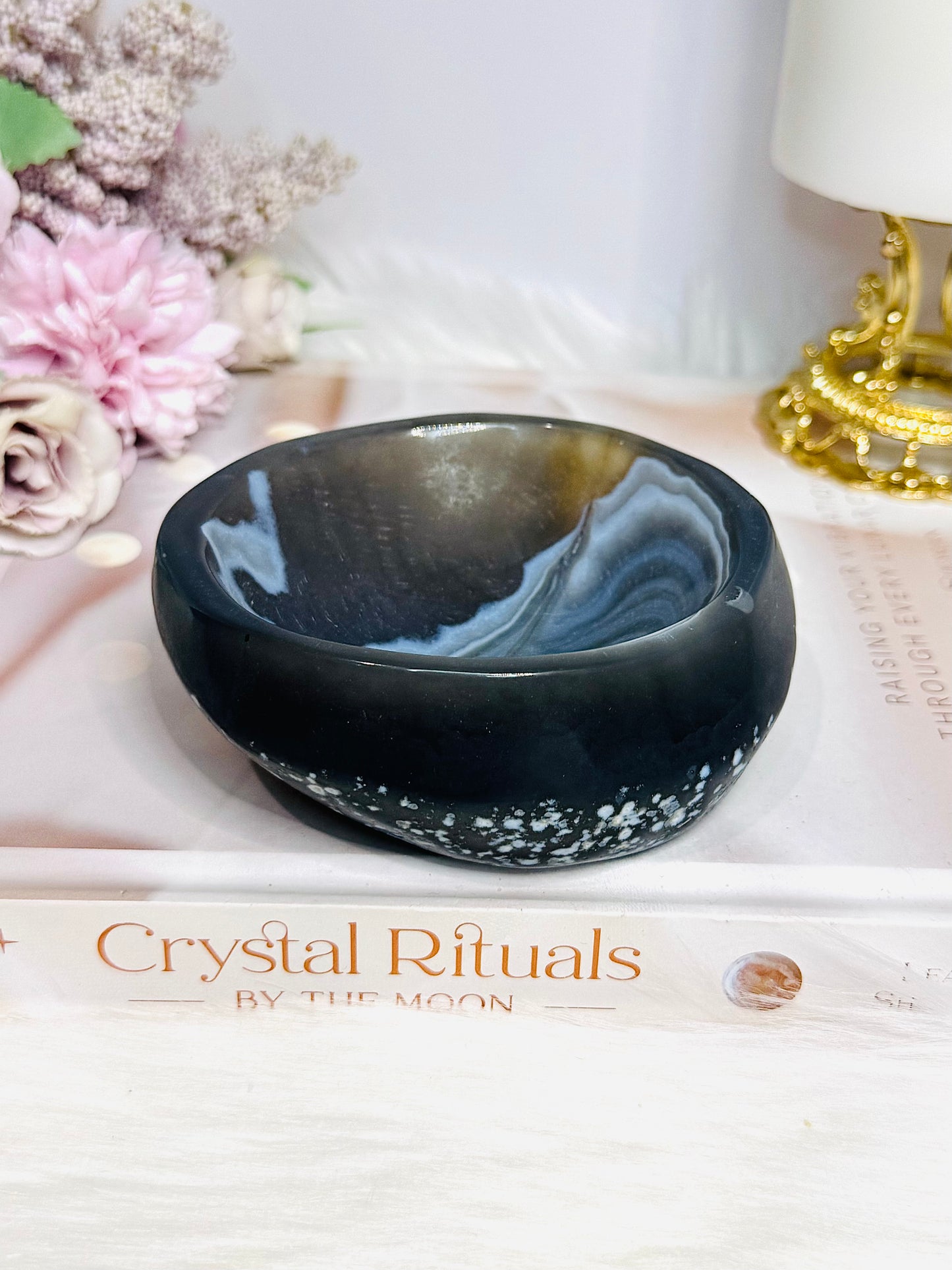 Agate Carved Bowl 9.5cm 318g