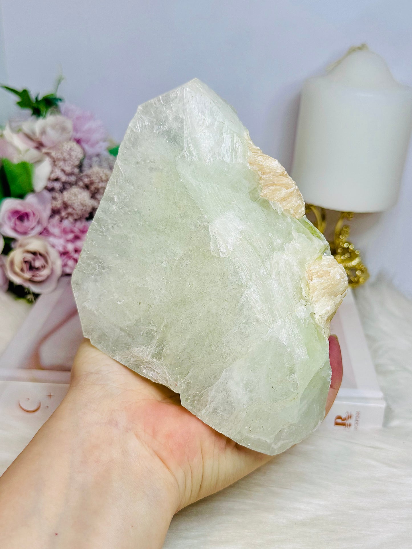 Large Pistachio Calcite Natural Specimen Freeform 11cm 1.15KG