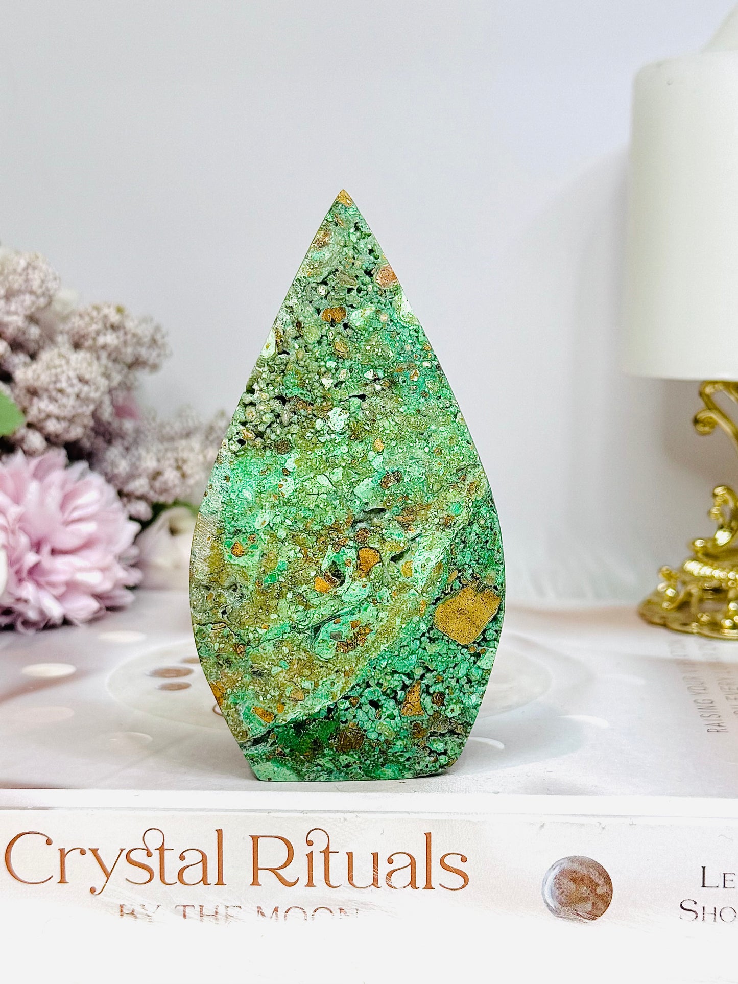 Variscite Carved Flame 10cm