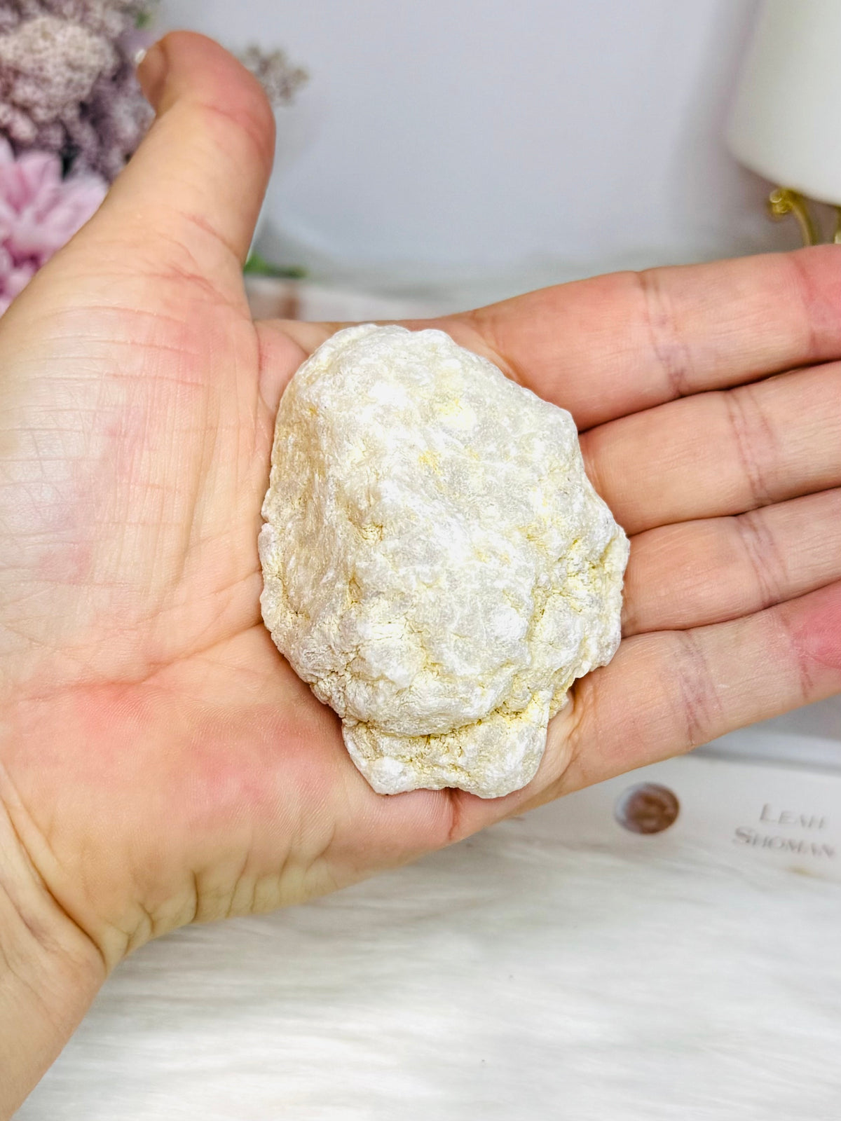 Angel Aura Moroccan Geode (stand is display only)