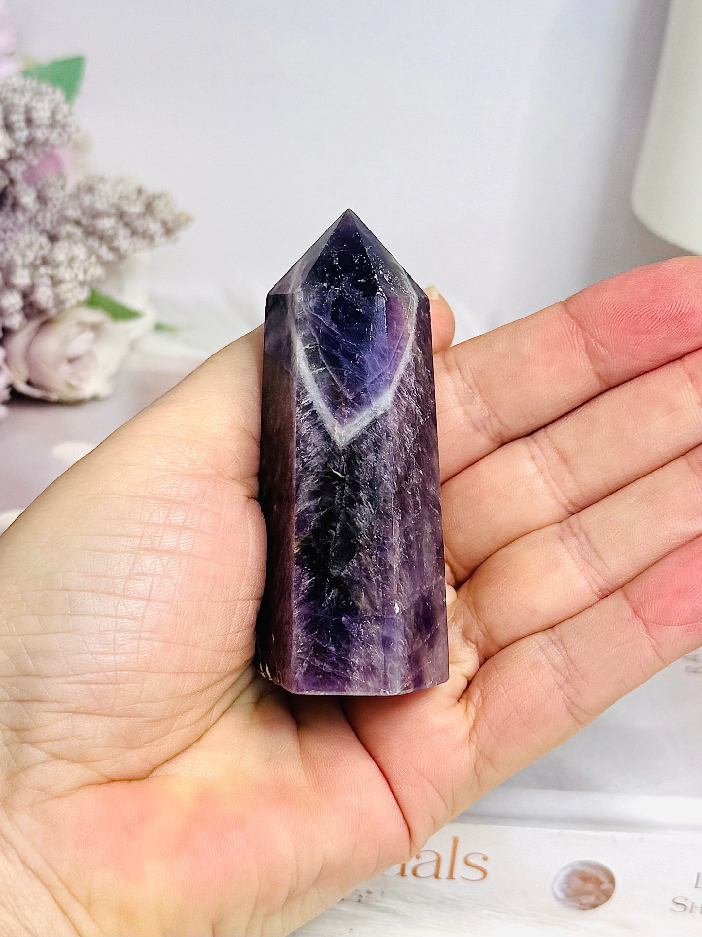Chevron Amethyst Tower 7.5cm