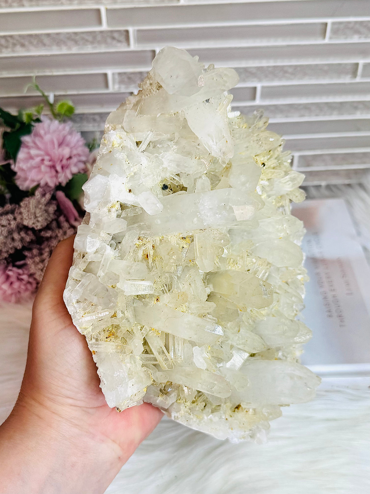 Huge Clear Quartz Specimen with Natural Inclusions 2.26KG 20cm