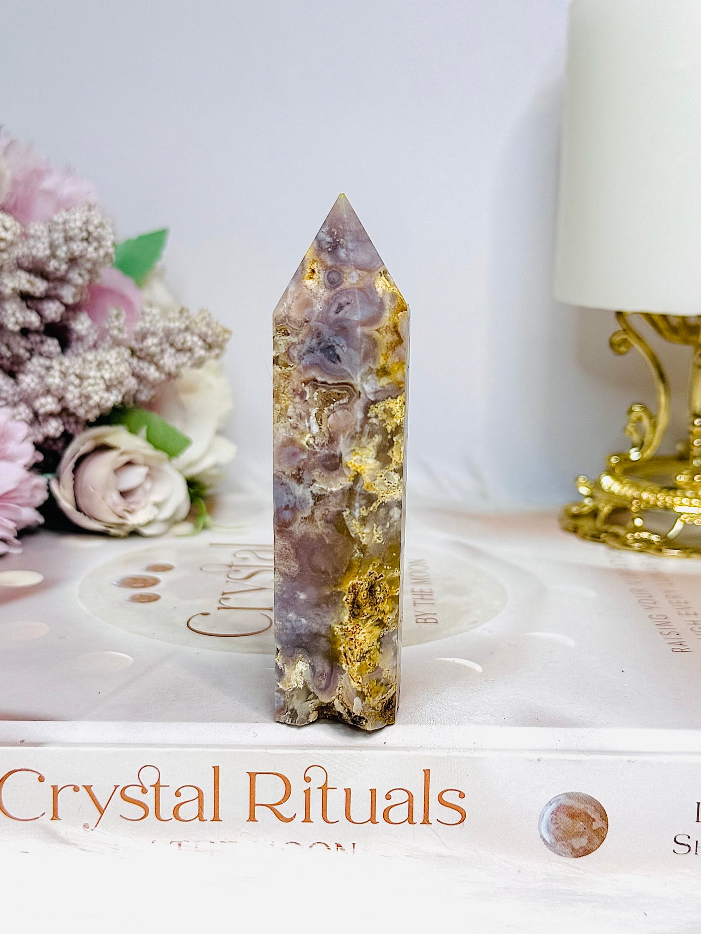 Druzy Lilac Agate Tower 9cm