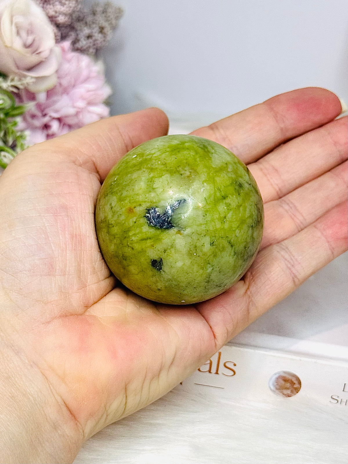Green Jade Sphere On Stand 236g