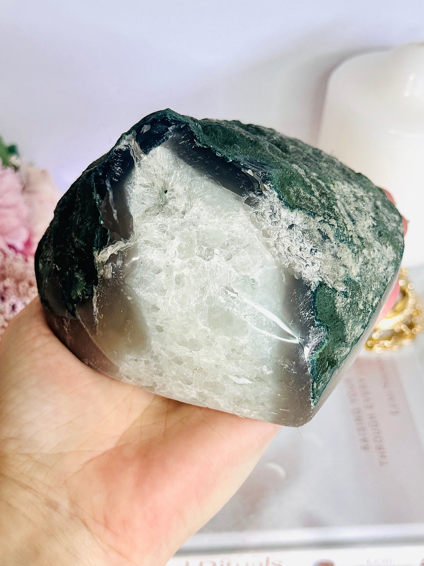 WOWOWOW!!!! Unbelievably Incredibly Stunning Hugh 1.03KG High Grade Sparkling Sugar Druzy Agate Carved Heart From Brazil