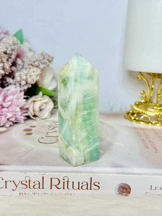 Pistachio Calcite Tower 8.5cm