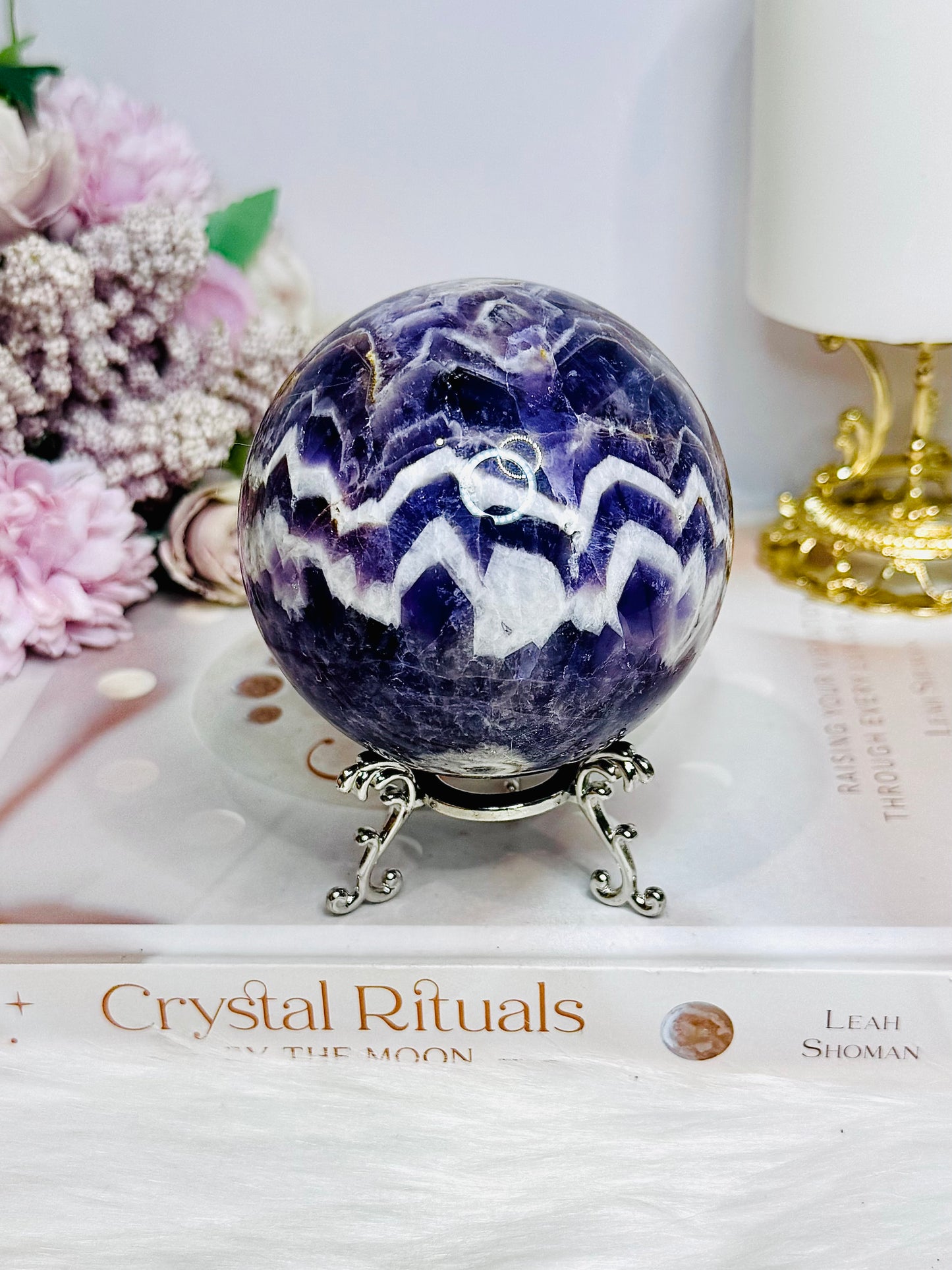 Large Chevron | Dream Amethyst Sphere on Stand 580g
