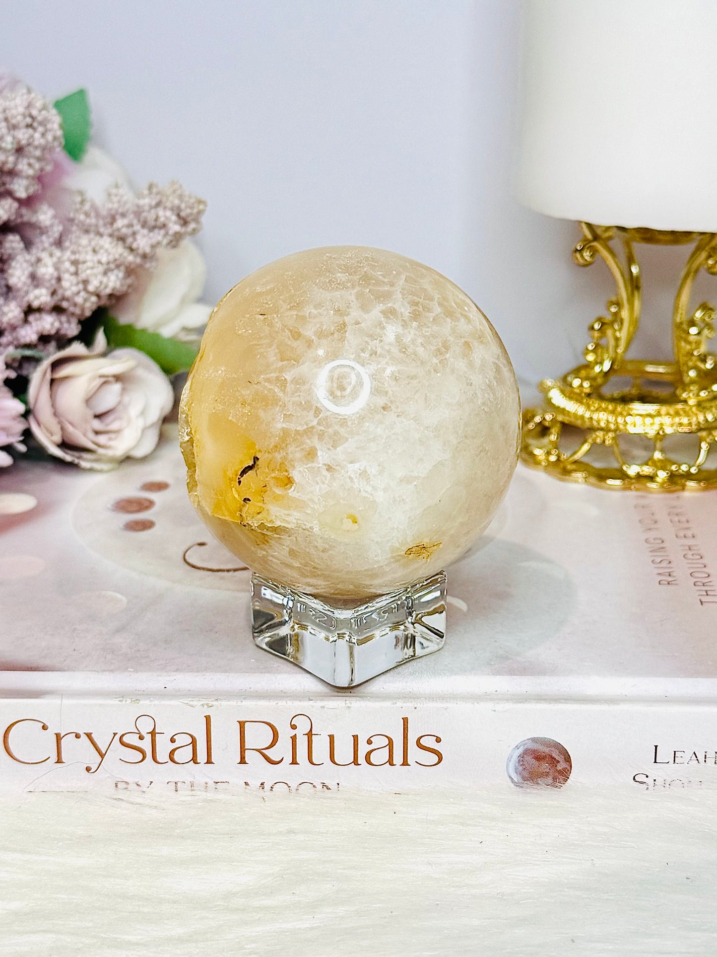 Druzy Agate Sphere on Stand 320g