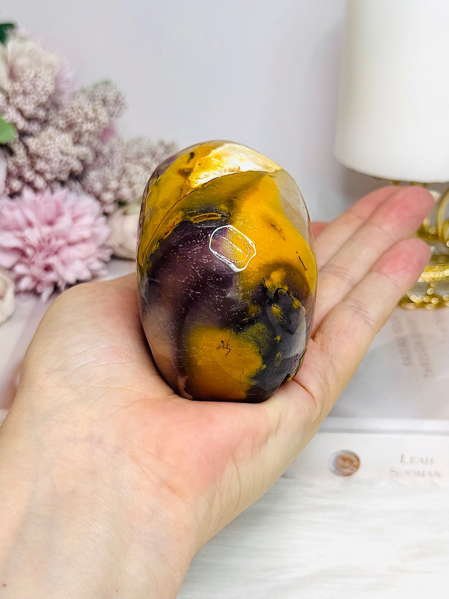 Mookaite Jasper Carved Skull 8.5cm 431g