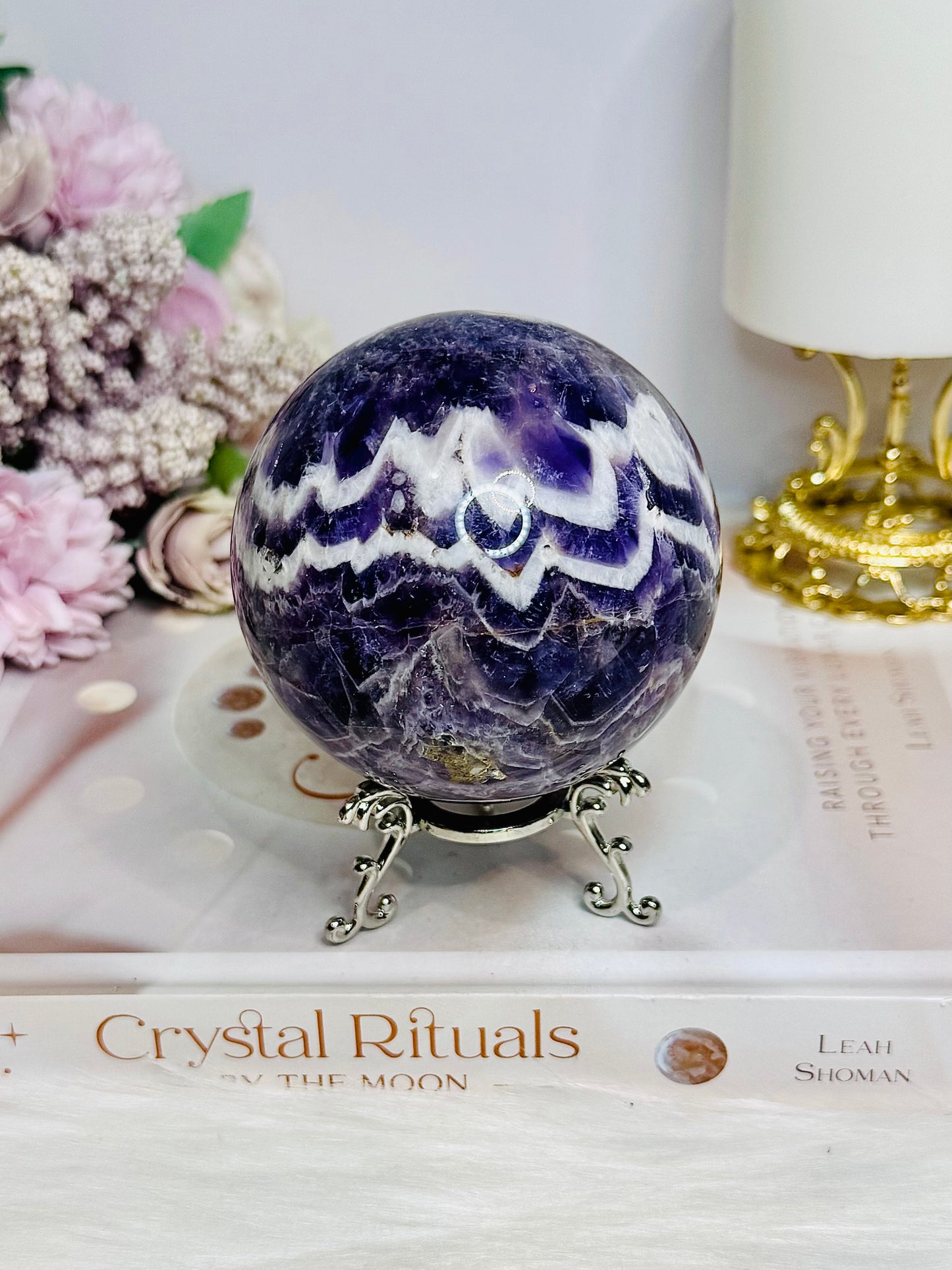 Large Chevron | Dream Amethyst Sphere on Stand 580g