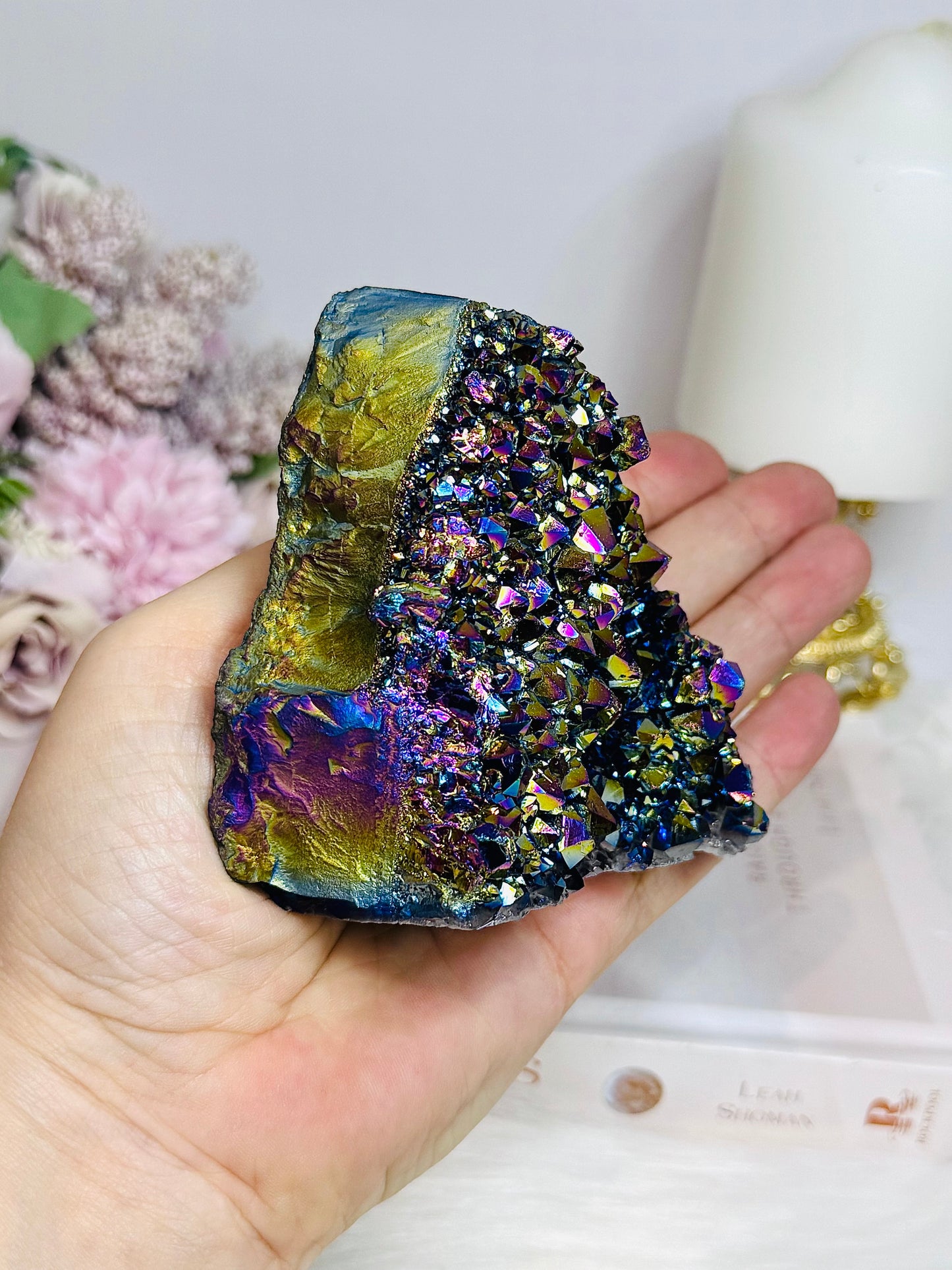 Aura Titanium Quartz Cluster 328g 9cm