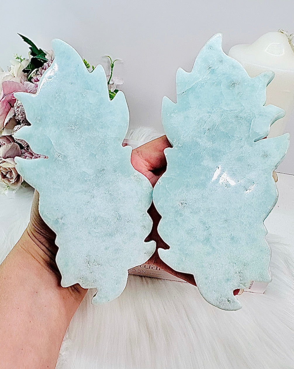 Wow!!! Absolutely Stunning Huge 27cm Sky Blue Quartz Carved Owl Wings Just Gorgeous