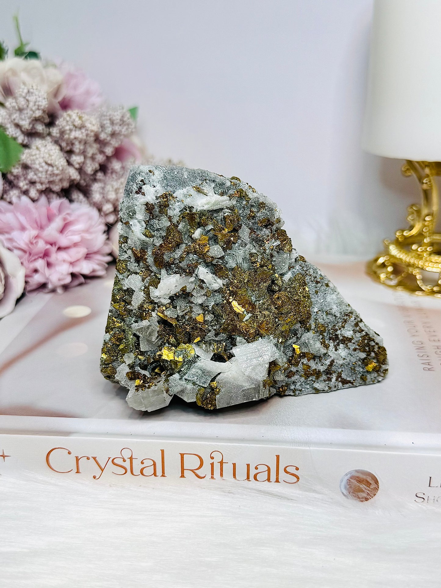 Chalcopyrite On Quartz Specimen 10cm 284g