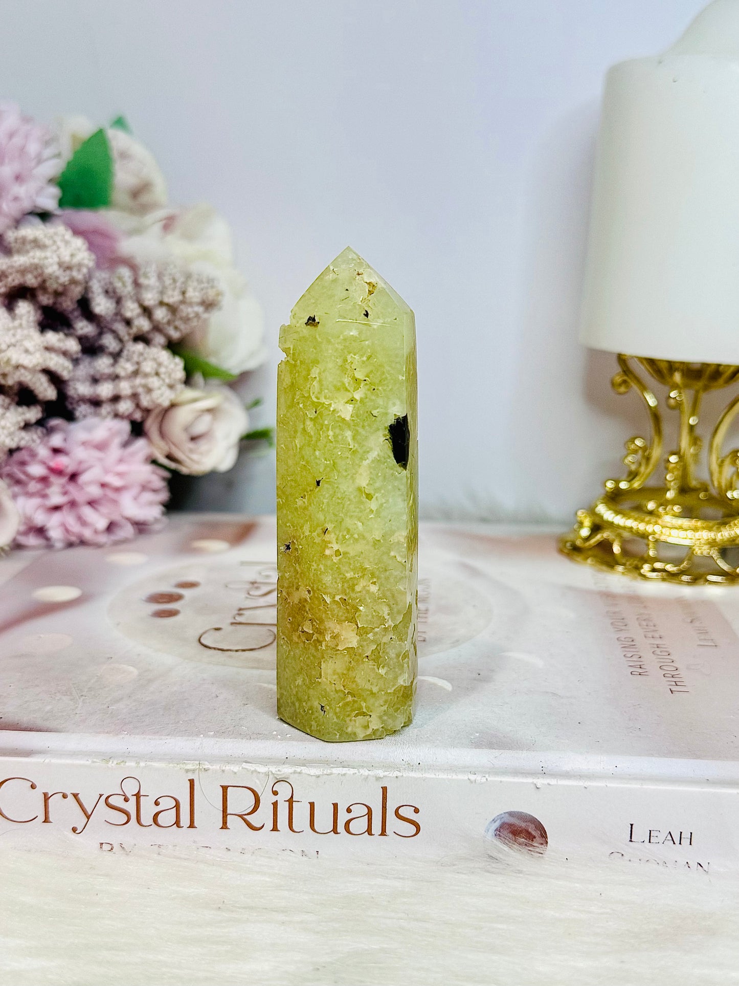 Prehnite Tower 9cm