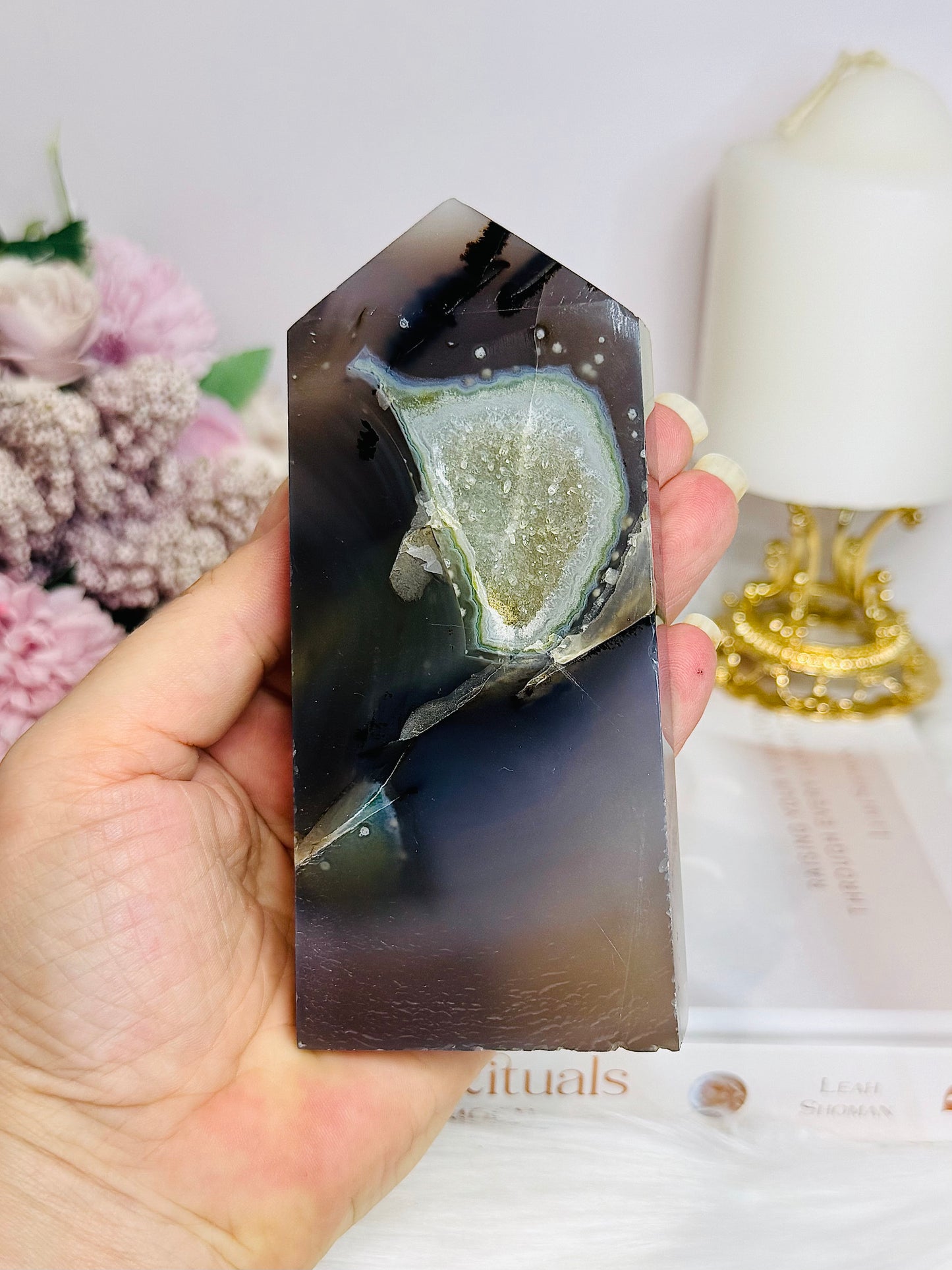 Druzy Agate Tower 12.5cm 263g