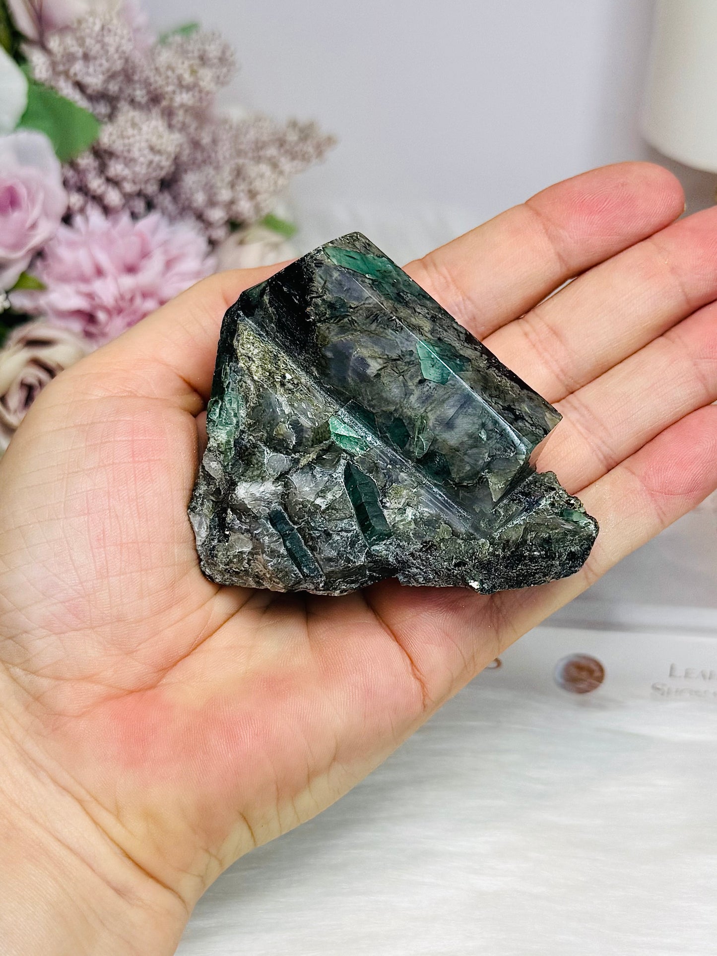 Natural Green Emerald on Matrix Specimen 7cm 158g