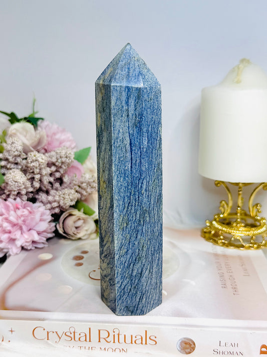 Large Blue Quartz Tower 16.5cm