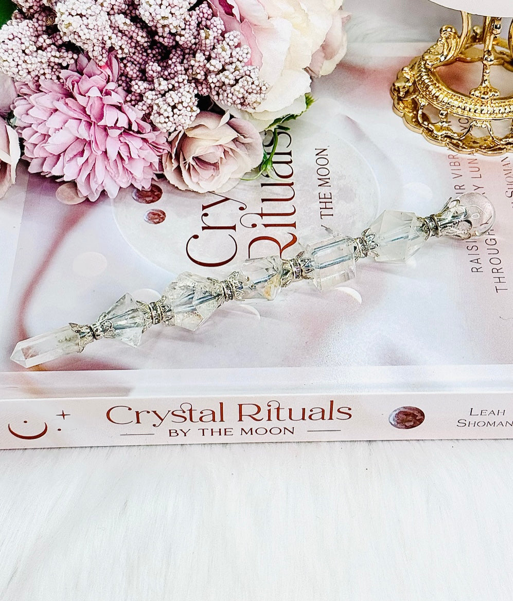 A Master Healer ~ Magical Large Clear Quartz Geometric Wand 19cm