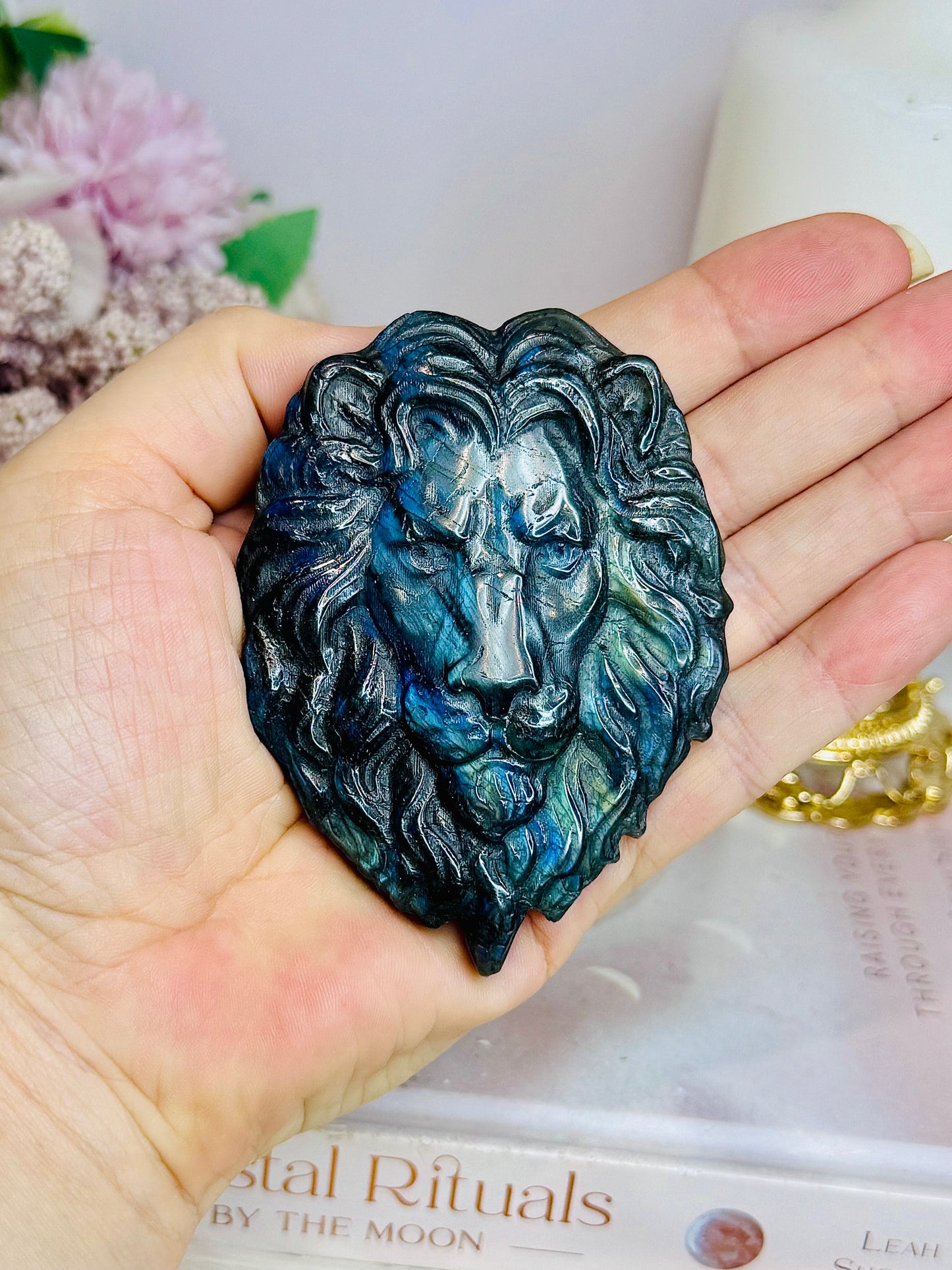 Labradorite Carved Lion Full of Blue Flash On Stand 8cm